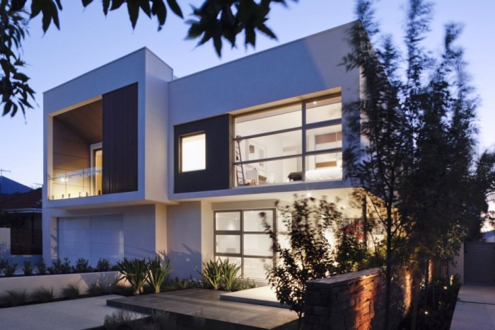 Side-Grovedale-House-