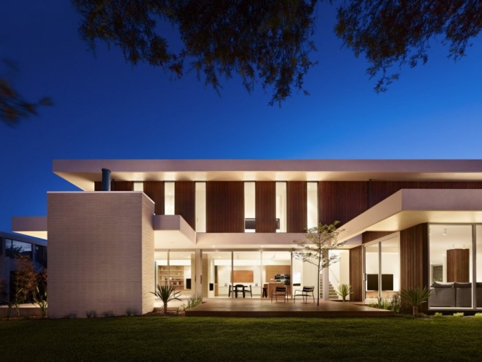 california221113-(3)