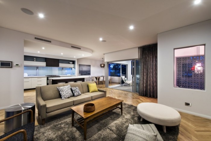 empiredisplay271113-(8)