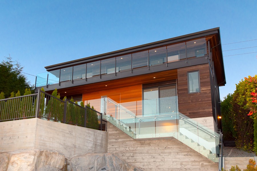 Nhà hiện đại nhìn ra biển ở&nbsp;Canada